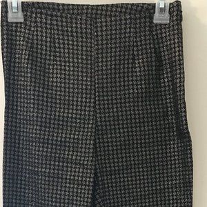 Time and Tru side zip/hook ankle ponte pant